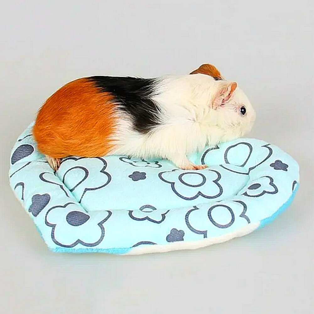 NEW HAMSTER MOUSE WINTER WARM PAD MINI PET BED FOR SMALL ANIMALS HEART SHAPE
